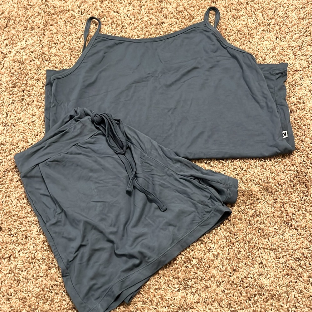 Kickee lounge set